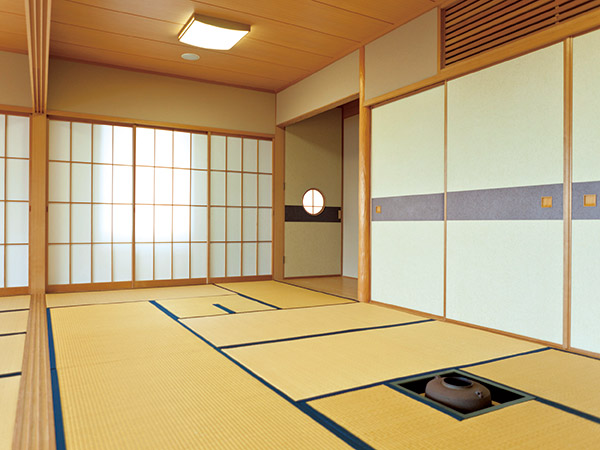 Tatami Room