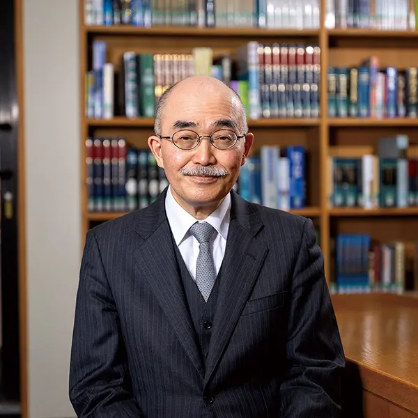中附　校長
