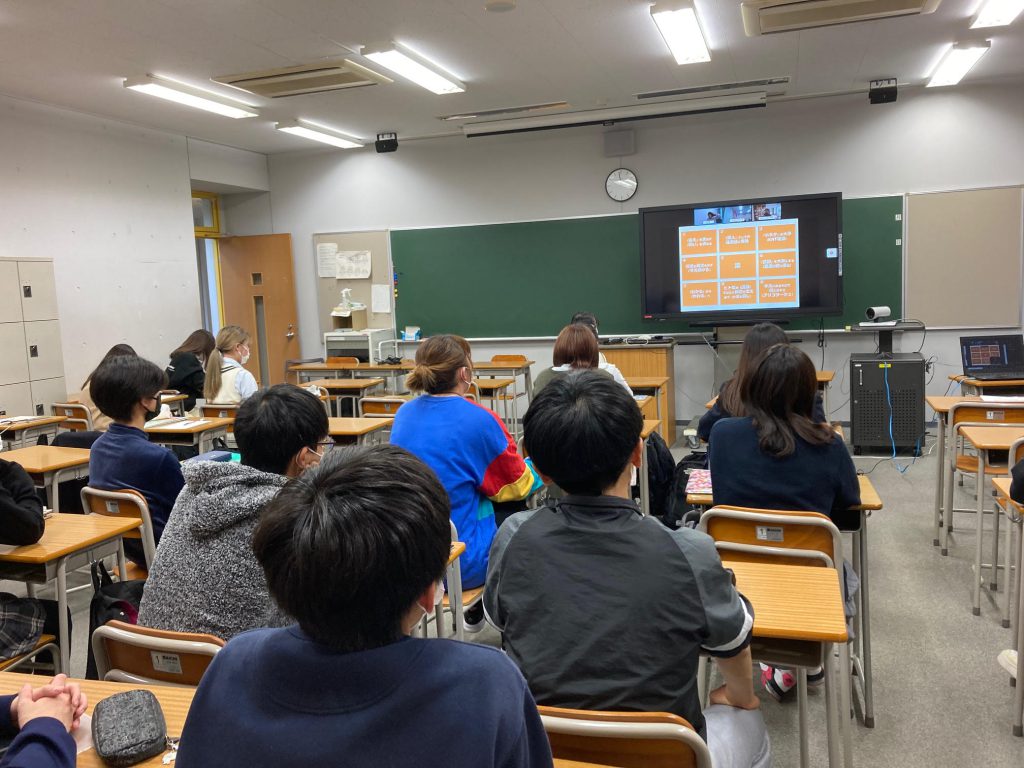 教養総合ⅠSDGsコース 東京大学社会科学研究所中村寛樹先生「ソーシャルアントレプレナーシップ」講演会開催